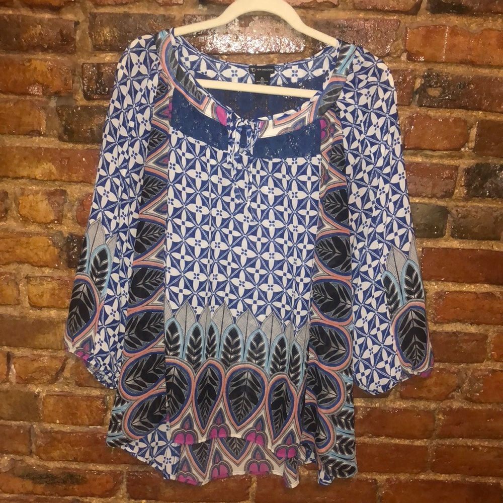 Cute patterned shirt!
